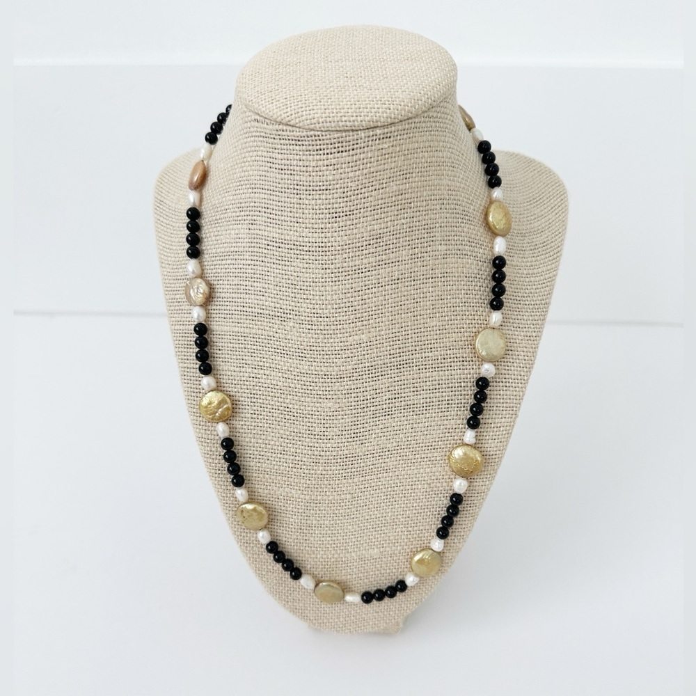 NWT Genuine Gold-Colored Pearls & Black Onyx Necklace